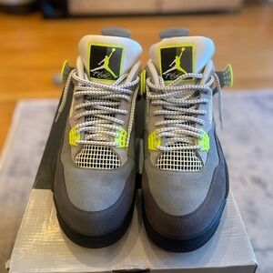 Vote Green Retro 4’s - Size 12